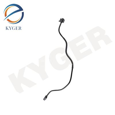 LR060347 Τμήματα κινητήρα αυτοκινήτου LR024251 Σωλήνας δεξαμενής υπερχείλισης επέκτασης με σωλήνα ψυκτικού για τη Land Rover