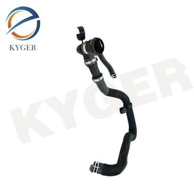 LR049637 Πιο κάτω σωλήνας ψύξης νερού του ψυγείου για το Land Rover Discovery Sport Range Rover Evoque LR094507