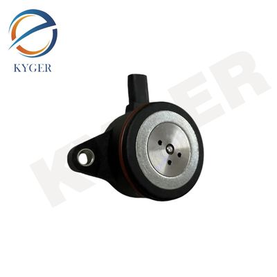 LR126832 Σωλήνη βαλβίδας ελέγχου κινητήρα για τη Land Rover Range Rover Evoque 2012-2018 L538 Discovery Sport 2015 L550 Discovery